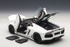 Lamborghini Aventador LP700-4 Roadster white 1/18