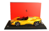 Ferrari SP3 Daytona Giallo tristrato 1/18